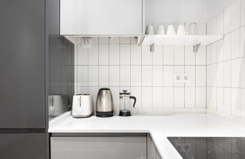 Palos de la Frontera Apartment | Smartr Atocha Reina Sofia