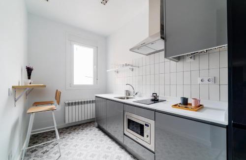 Palos de la Frontera Apartment | Smartr Atocha Reina Sofia