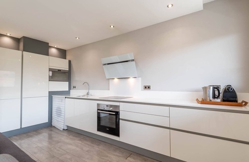 Annecy Apartment | SmartStay Le Thiou - Annecy centre