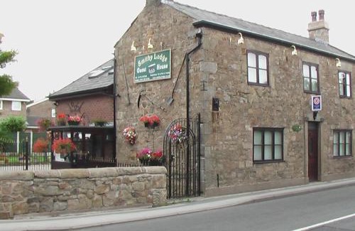 Leyland House | Smithy lodge Guest House