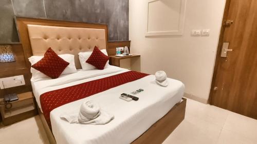 Kamathipura Hotel | Smooth Checkin By Amber Edition