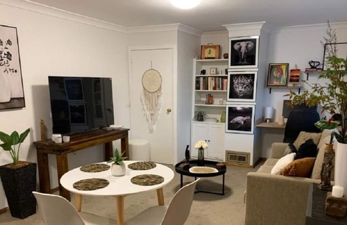 Hazelbrook Bed & Breakfast | Snooty Fox Bed &breakfast