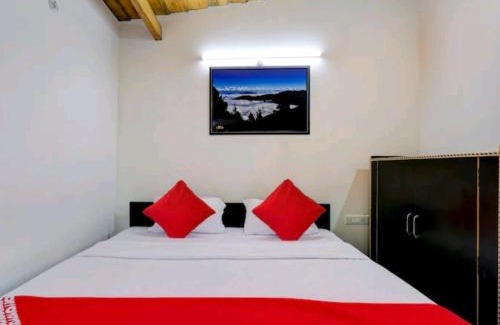 Mallital House | Snow View Homestay