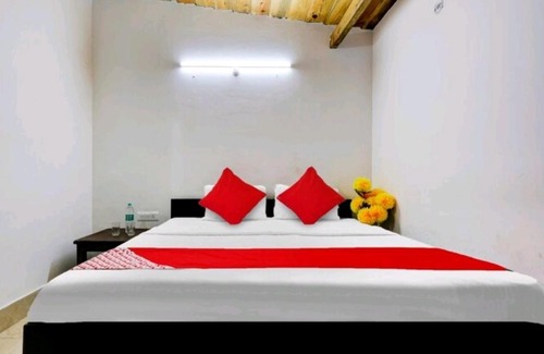 Mallital House | Snow View Homestay