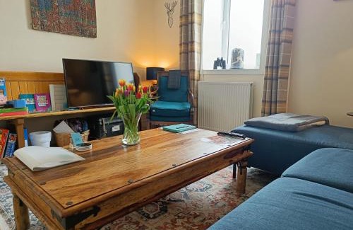 Arnol House | Snowberry Cottage