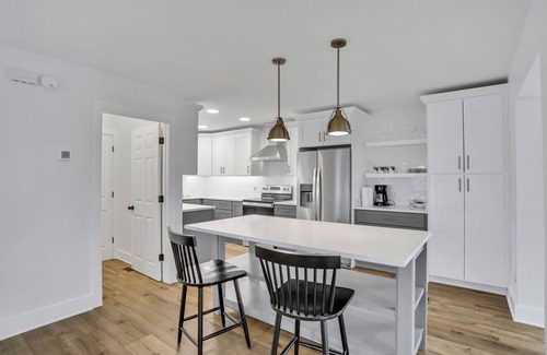 Gulfview Heights House | Snowbird-friendly home near the beach with large yard for dogs, boats, trailers