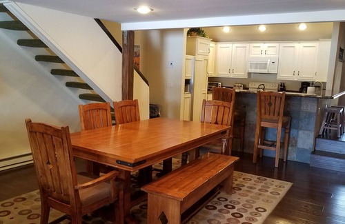 Mammoth Lakes Condo | Snowcreek Resort Vacation Rental #92