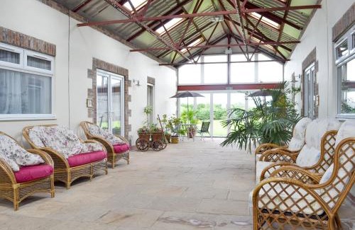 Great Hatfield House | Snowdrop Cottage - W43121
