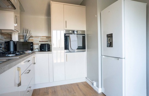 Falkirk House | Snug Modern Home in Falkirk