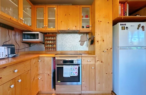 Lower Snug House | Snug Sanctuary - A gem in the forest 20 min to CBD
