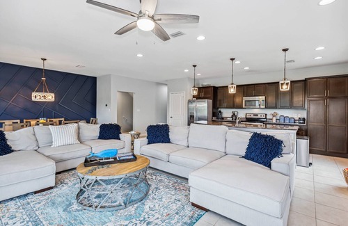 Ono Island House | So Close to All the Amenities! Free Rounds of Golf! Dog Friendly-Ping Pong Table-2 Pools-Beach Club!