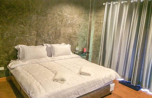 Nang Lae Hotel | So Herbs at Home