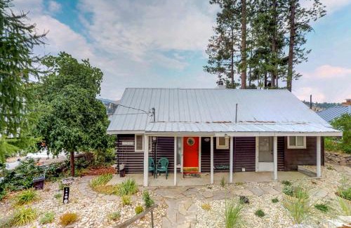Chelan House | Soak Up Some Sunshine