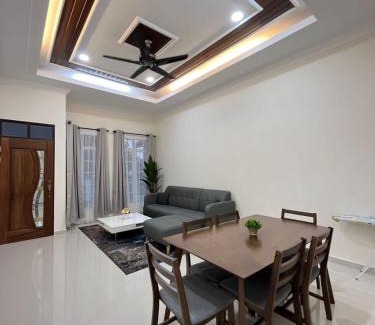 Kampung Telaga Mengkudu House | Sofea's Homestay