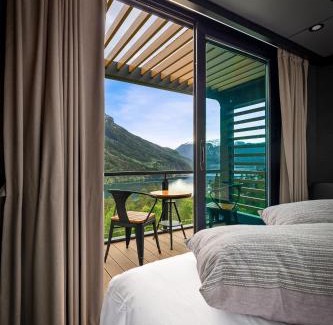 Kaupanger Villa | Sogndal Fjordpanorama - The view