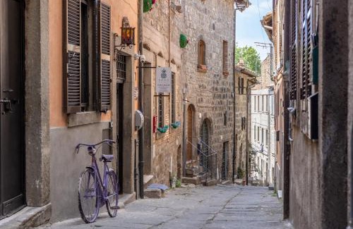 Viterbo House | SOHO Piaggiarelle by Dasso - Guest House