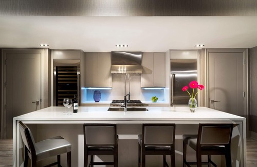 Little Italy Apartment | SOHO Residences Champagne