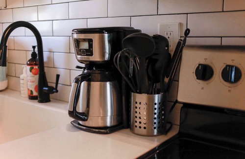 Norfolk Apartment | Sojourn at Colley Manor Unit 3