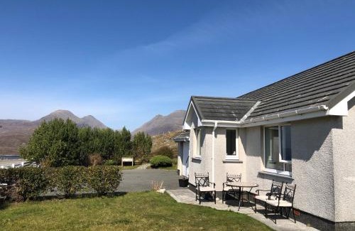 Ardhasaig House | SOLACE COTTAGE