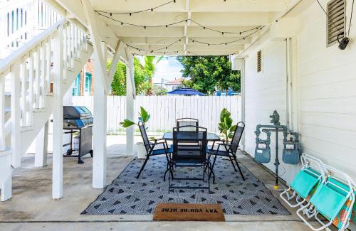 San Jacinto House | Soleil House - Unit D