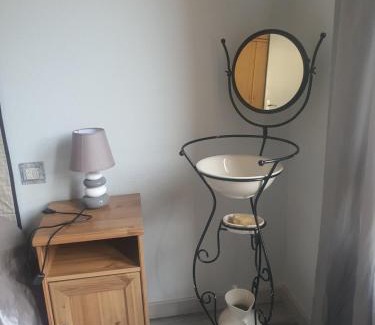 Canfranc-Estacion Apartment | Somport bienvenidos a Canfranc Family