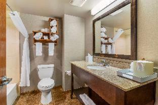 Minot Hotel | Sonesta Essential Minot
