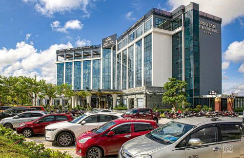 Nghi Xuan Hotel | Songlam Waterfront Hotel - 藍江酒店