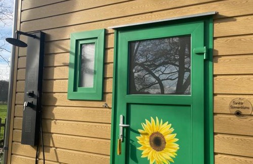 Lastrup Other | Sonnenblumenfass