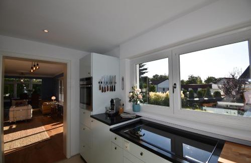 Eriskirch Apartment | Sonnige 4 Zimmer Gartenwohnung nähe See für bis zu 6 Personen