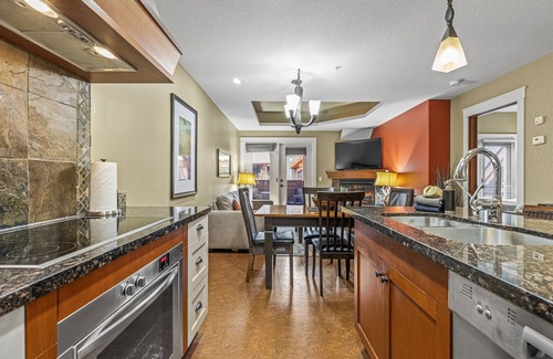 Canmore Condo | Sophisticated Mountain Condo – Pool & Hot Tub