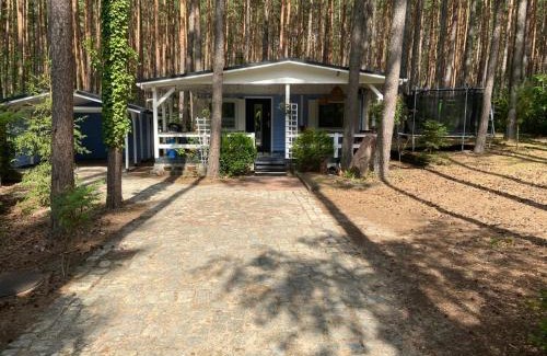 Tuczno House | Sosnowy Zakątek - domek wakacyjny nad jeziorem w lesie