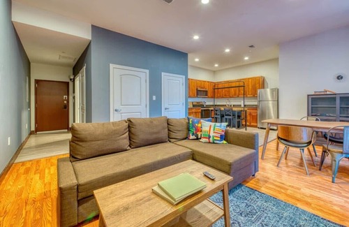 West Poplar Apartment | Sosuite | 2BR Apt w W/D, Gym, On-Site Restaurant