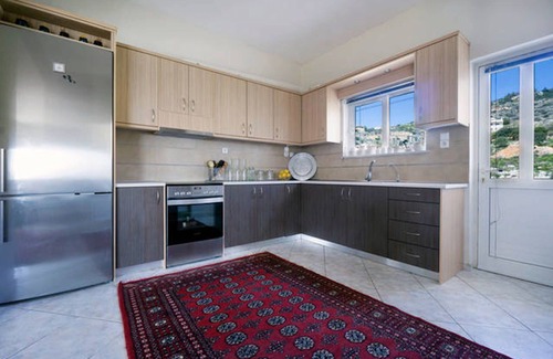 Souda Apartment | Souda bay Penthouse - next to the beach - nature and farm around