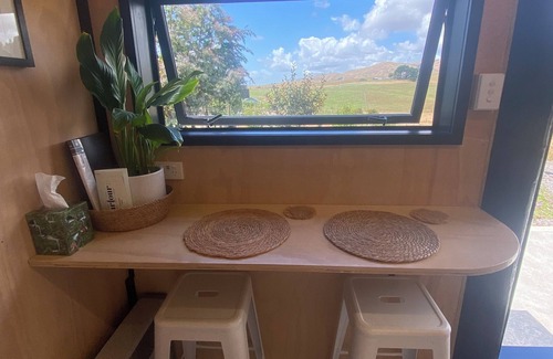 Raglan House | Soul Shack, cozy private studio with outdoor bath. Pet friendly