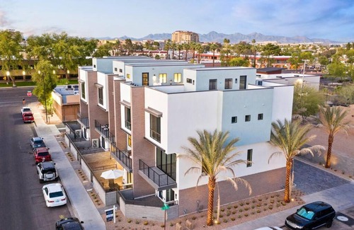 Arts District Apartment | Soulshine Studio in the Heart of Old Town Scottsdale