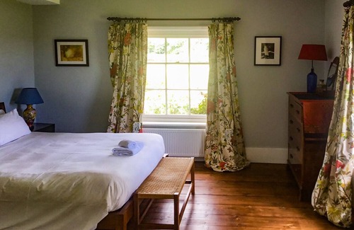 Stoughton Other | South Downs Georgian Farmhouse on a beautiful Estate just 5 miles from the coast