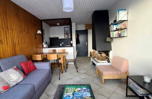 Tignes Apartment | South-facing balcony. HD Internet. Telework and ski! Ski locker on the ground floor