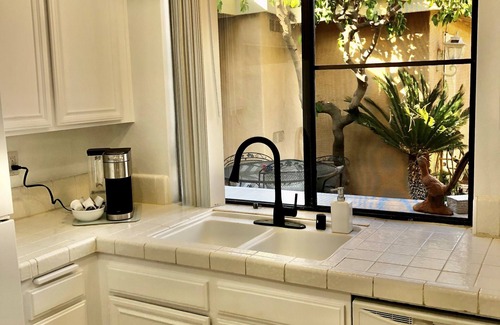 Palm Desert Condo | South Facing Monterey Country Club clean and bright condo!
