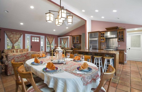 Water Mill House | South of Hwy Dream! Walk to Duck Walk Vineyard, Parrish Art Museum, and Lunch!