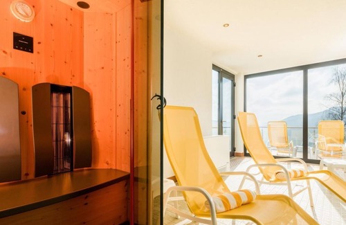 Bollendorf-Pont House | South side without balcony with panoramic view, 4 - 11 nights - Waldhotel Sonnenberg