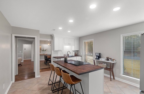 Dothan House | Southern Charmer! New Renovation, 3 Bed/2 Bath, Game Room, Dog Friendly, In The Heart Of It All!