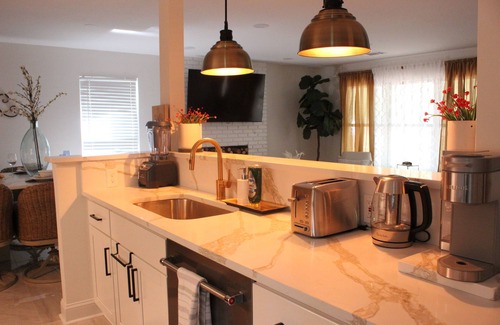 McDonough House | Southern Elegance Gateway - 3 Bedroom Vacation Home in Wonderful McDonough, Ga