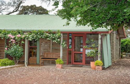 Dunkeld Cabin | Southern Grampians Cottages