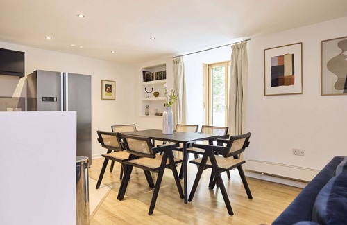 Putney Apartment | Southwest London Stay - Putney 2-Bed Flat