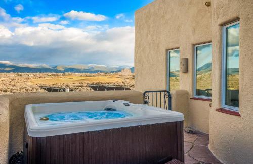 Ranchos De Taos House | Southwest Stunner