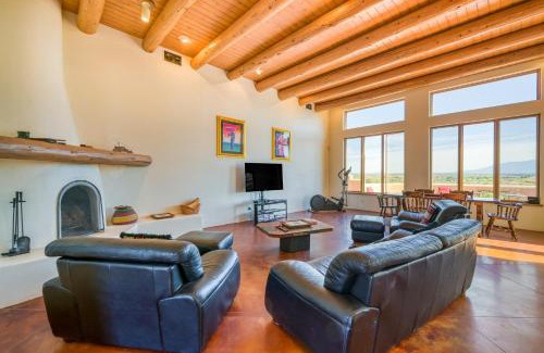 Ranchos De Taos House | Southwest Stunner
