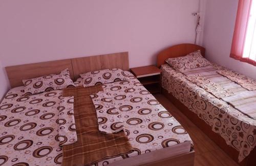 Isaccea House | Souvenir