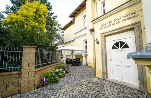 Dubi Apartment | Spa Apartments Theresia