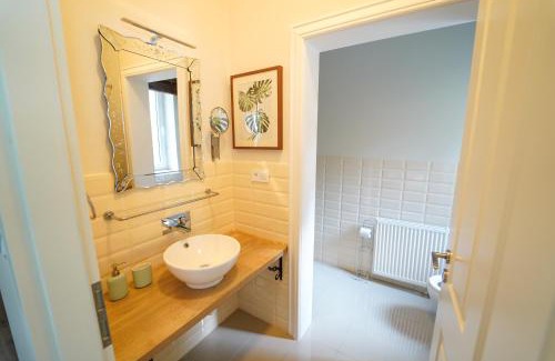 Dubi Apartment | Spa Apartments Theresia