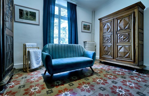 Nyons Bed & Breakfast | Spa Chateau La Tour